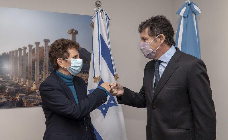 San Isidro: Reunión con la embajadora de Israel por tratamientos y vacuna contra la COVID-19