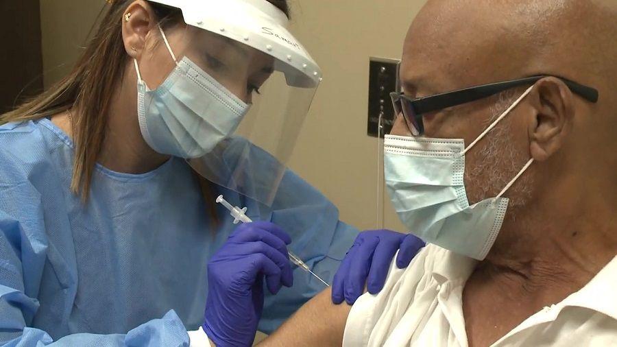 La importancia de la vacunación contra la COVID-19 en pacientes renales en diálisis