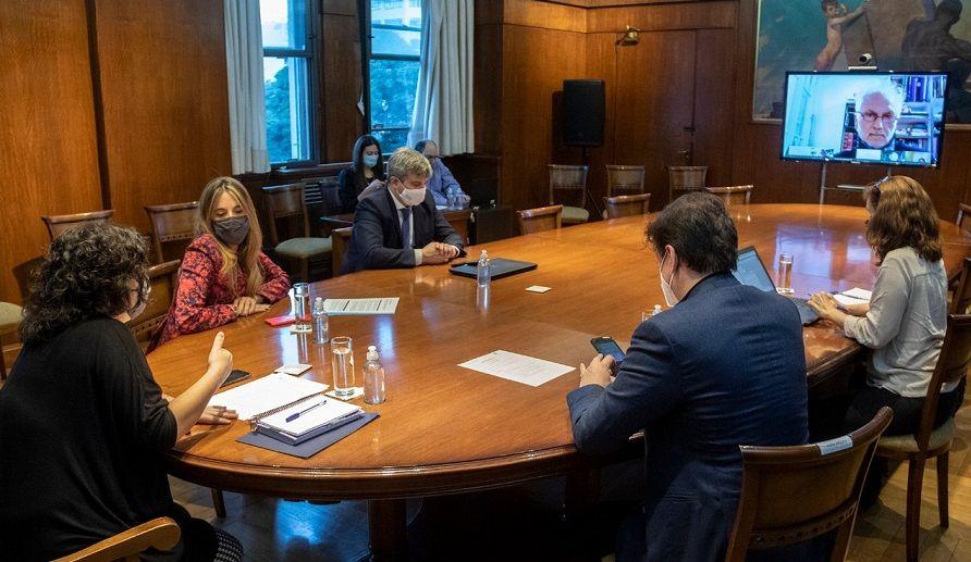 Vizzotti se interiorizó sobre los avances de una vacuna nacional contra la COVID-19