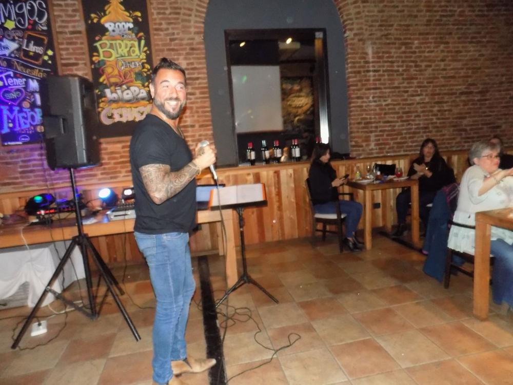 FOTOS SHOW GUSTAVO SANTILLAN EN ¨BARUC¨