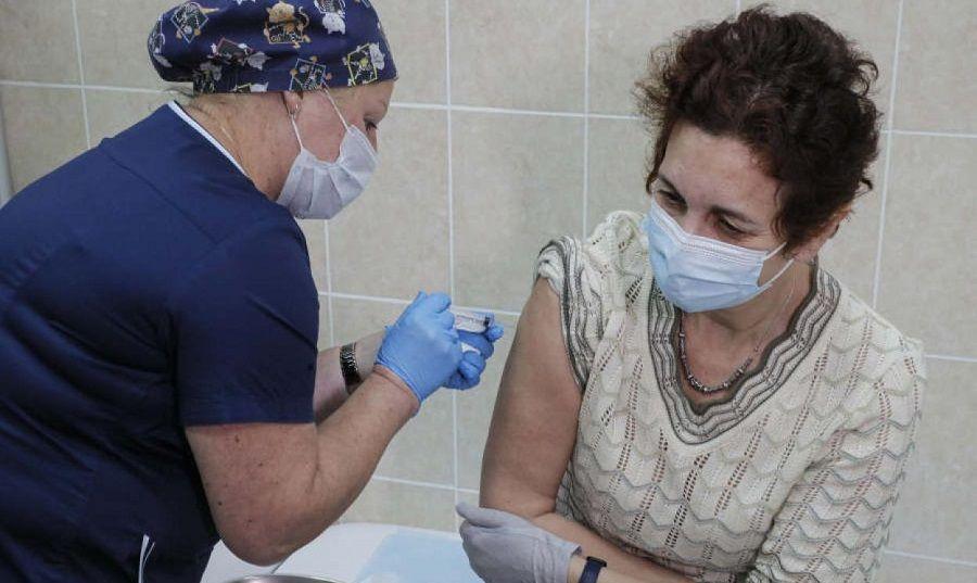 La Provincia de Buenos Aires envió los primeros 558.100 turnos de terceras dosis