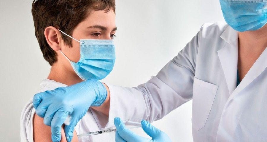 Destacan el avance de la vacunación contra la COVID-19 en la población pediátrica