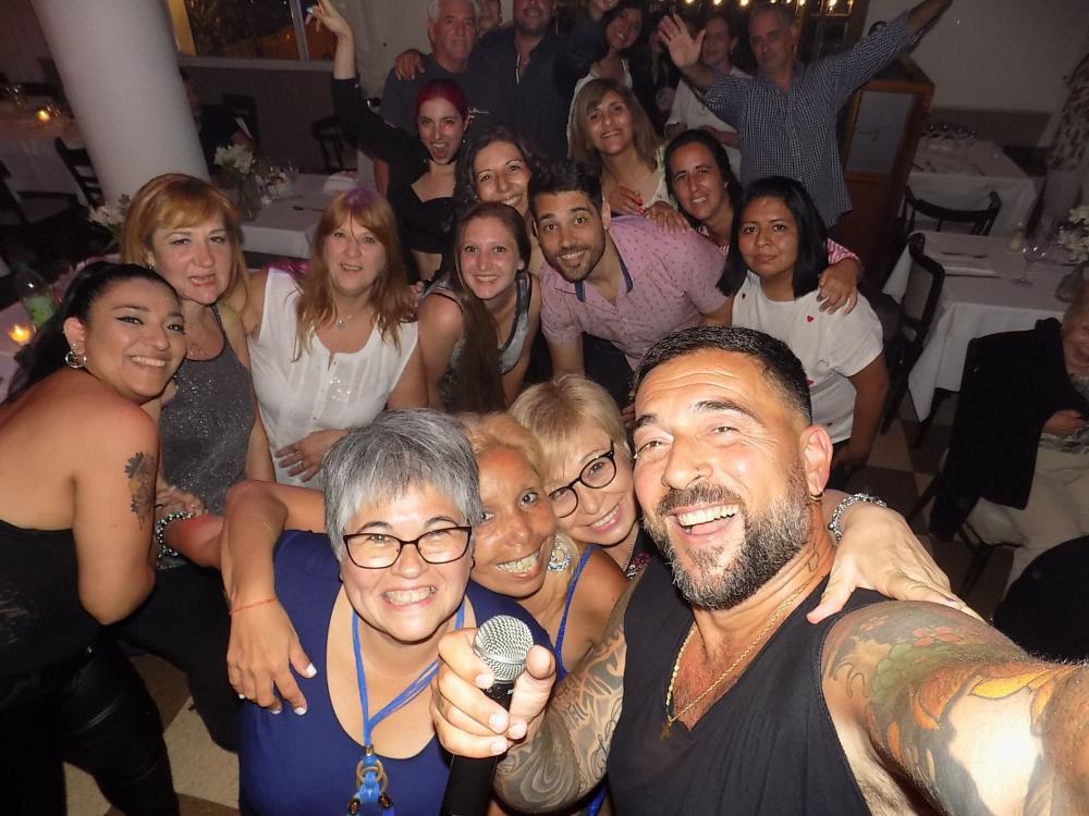 FOTOS SHOW GUSTAVO SANTILLAN EN ¨VIVANCO¨