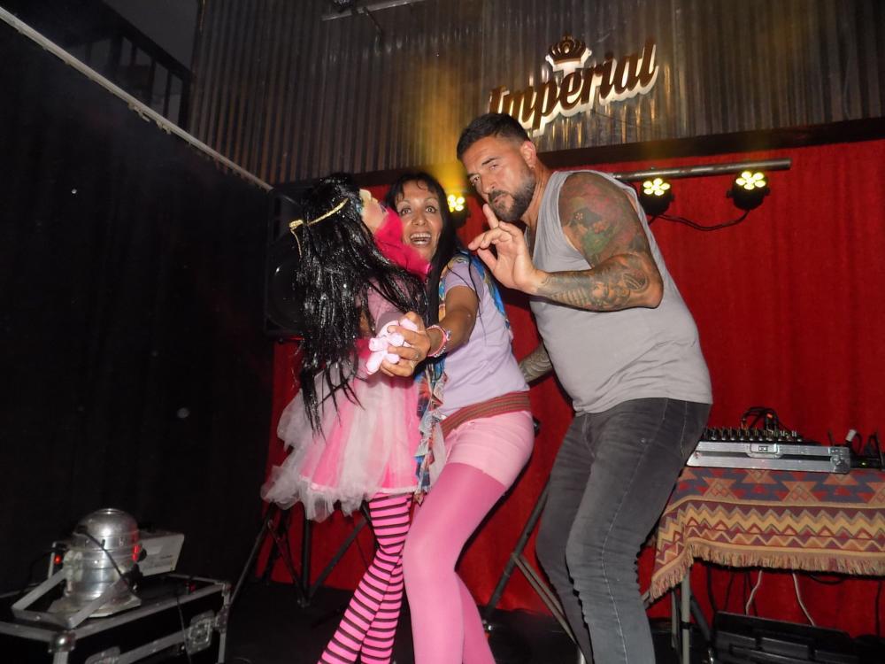 FOTOS SHOW GUSTAVO SANTILLAN EN ¨MALEVO¨