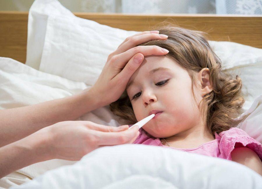 Aseguran que se está notando una suba de casos de COVID-19 en niños de entre 3 y 11 años