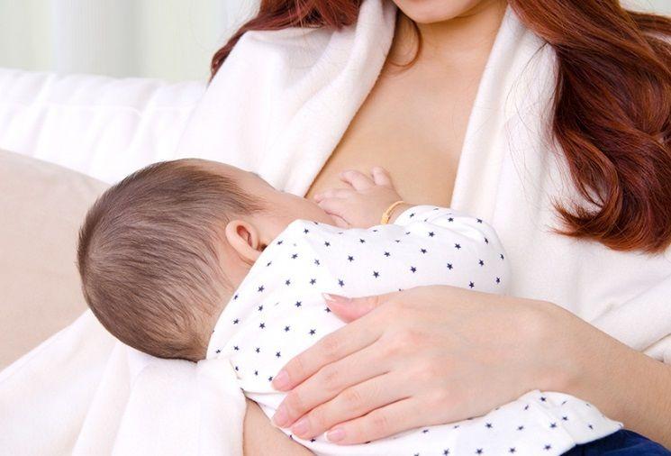 Las mujeres vacunadas transmiten anticuerpos a los bebés amamantados