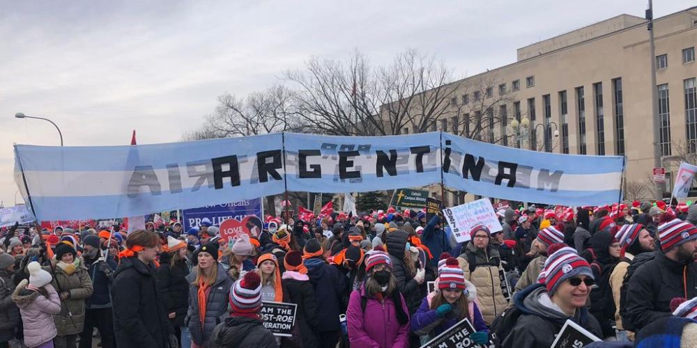 MULTITUDINARIA 49ª MARCHA POR LA VIDA POR LAS CALLES DE WASHINGTON