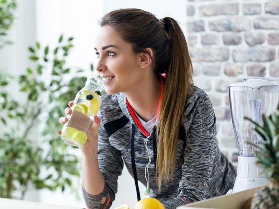 Aguas saborizadas caseras, una excelente alternativa frente a las gaseosas y los jugos industrializados