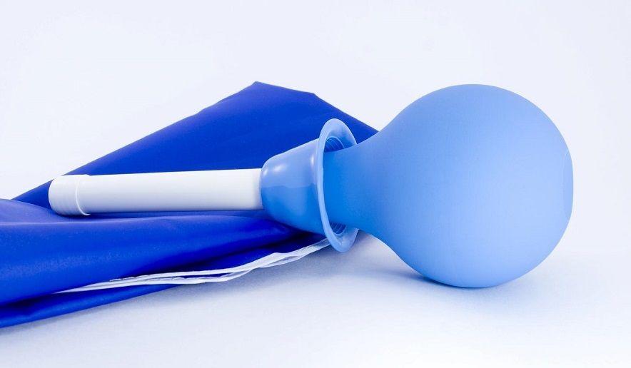Qué hay que tener en cuenta para hacer un enema en casa