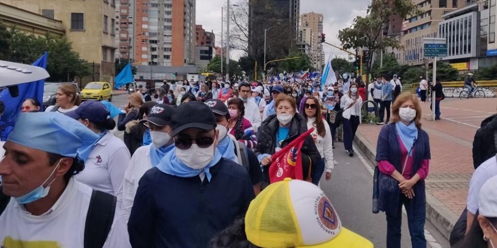 MILES DE COLOMBIANOS LE DIJERON SÍ A LA VIDA