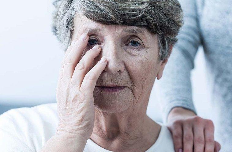 Detectan un factor que explica por qué las mujeres son más susceptibles de padecer Alzheimer