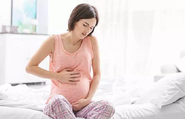 Embarazo y COVID-19: hay 15-20% de probabilidades parto prematuro si la infección complica