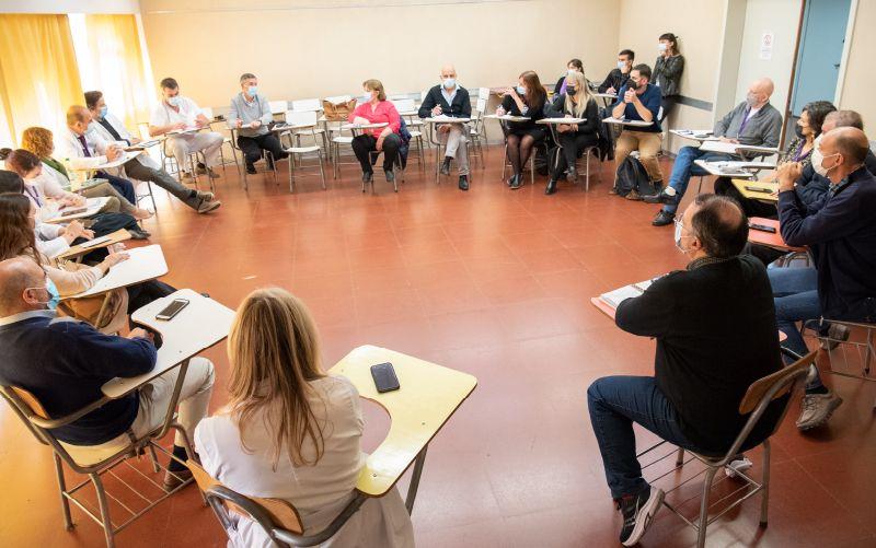 Reunión de autoridades sanitarias para fortalecer la red de atención pediátrica