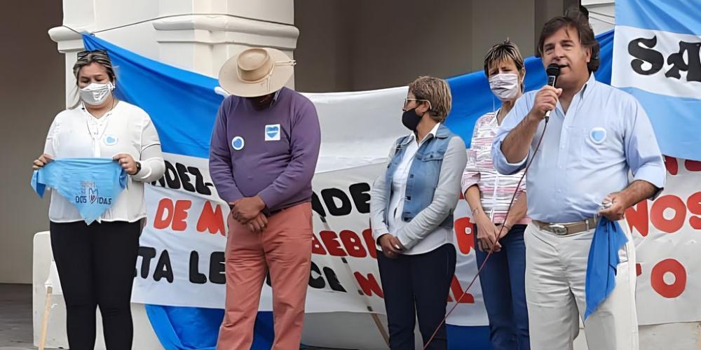 IMPEDIR PENSAR Y OPINAR ES INCONSTITUCIONAL