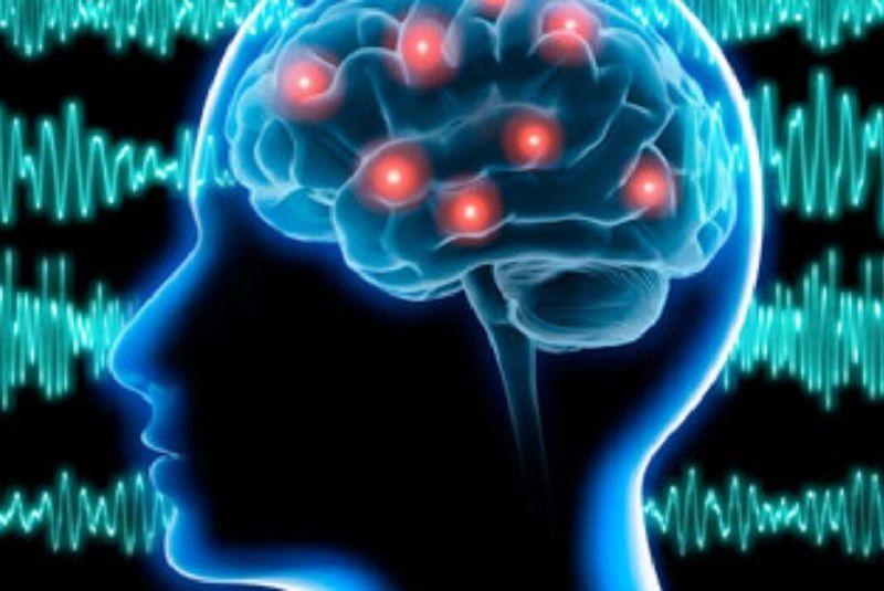 Después de la menopausia las mujeres tendrían más cambios cerebrales