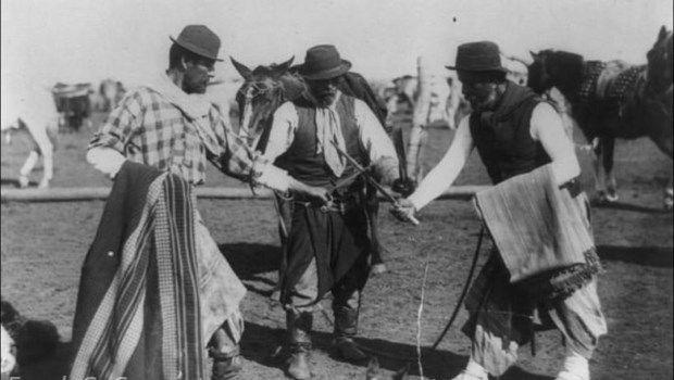 El Dr. Hernán A. Moyano Dellepiane en ¨La Prensa¨