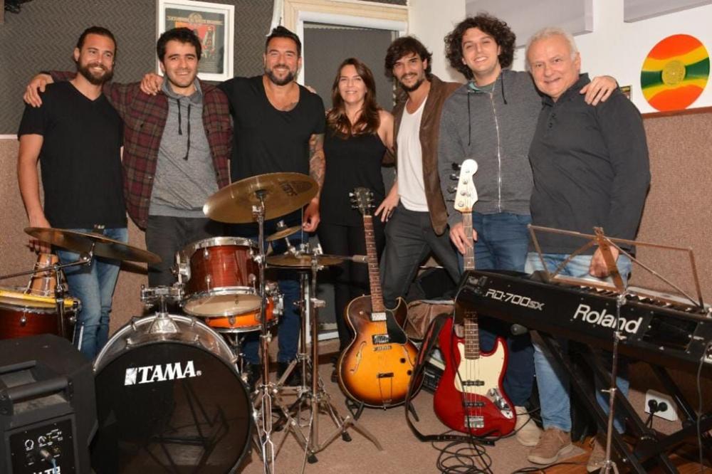 ¨GUSTAVO SANTILLAN LA BANDA¨ VIERNES 7 OCTUBRE 2022 ¨TEATRO MARTINELLI¨