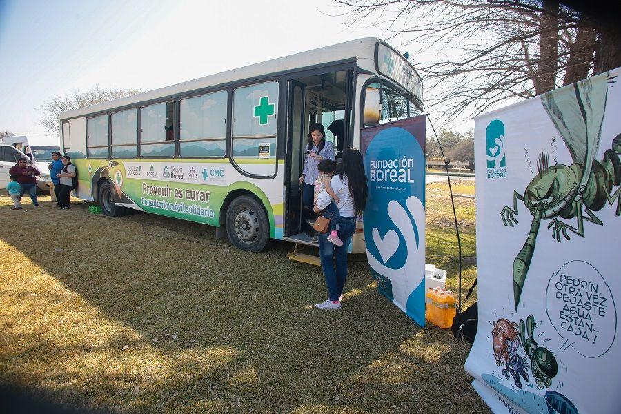 Un colectivo sanitario recorre las provincias del norte para brindar atención gratuita