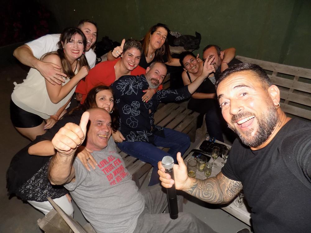 FOTOS SHOW GUSTAVO SANTILLAN EN ¨Q OLIVOS¨