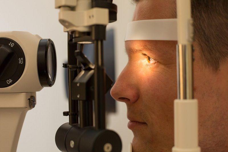 Un estudio científico advierte que el estrés acelera el envejecimiento de los ojos