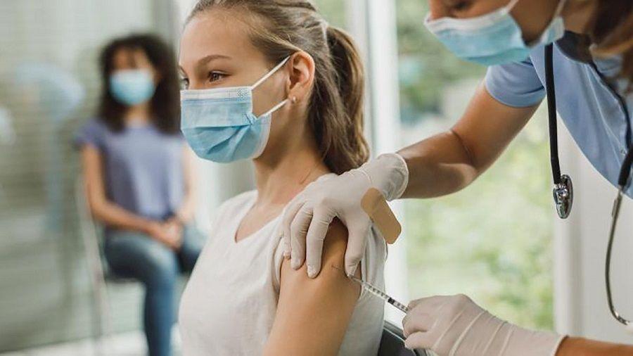 COVID-19: Avanzan con la aplicación de refuerzos para niñas, niños y adolescentes