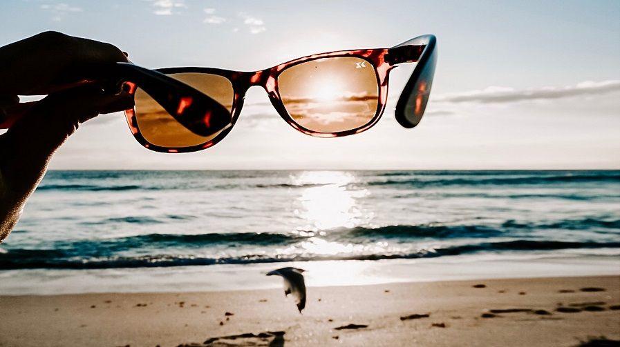 Protege tus ojos del sol: cómo cuidar la vista en verano