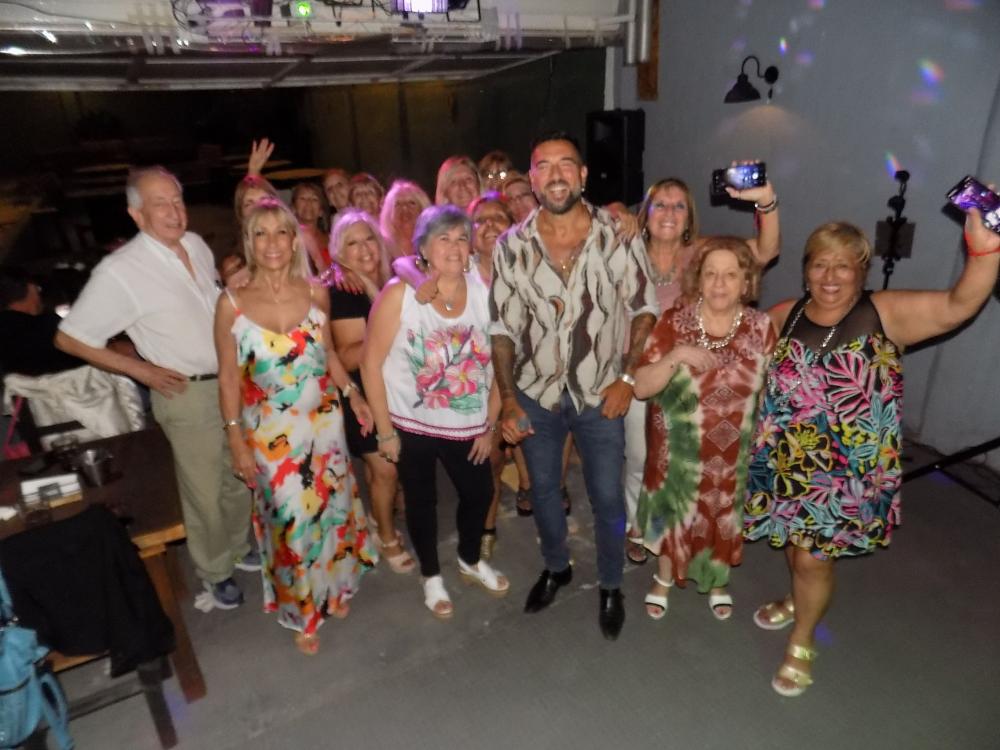 FOTOS SHOW GUSTAVO SANTILLAN EN ¨Q´OLIVOS¨