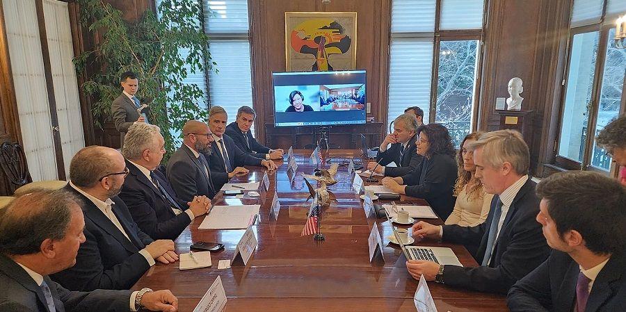 Vizzotti encabezó un encuentro con autoridades de la Administración de Alimentos y Medicamentos (FDA) de los Estados Unidos