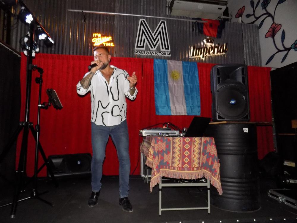 ¨SHOW GUSTAVO SANTILLAN¨