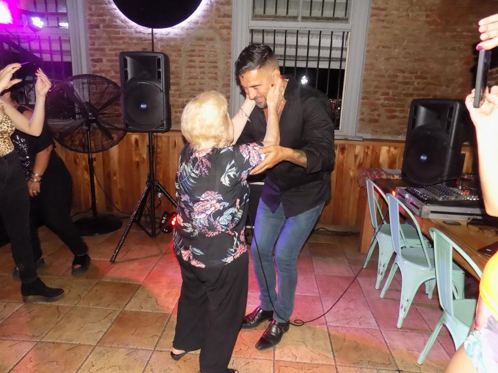 CARTELERA SHOWS MES ABRIL (COMPARTIR)