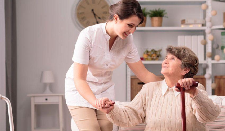 Parkinson: recomendaciones para un buen acompañamiento de los pacientes en su hogar