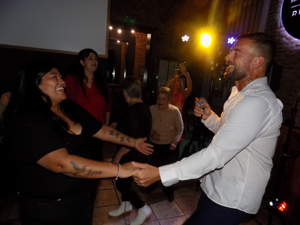 FOTOS SHOW GUSTAVO SANTILLAN EN ¨BARUC¨