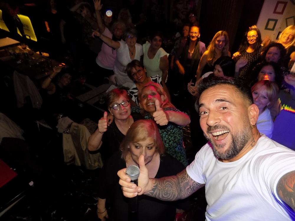 FOTOS SHOW GUSTAVO SANTILLAN EN ¨MALEVO¨