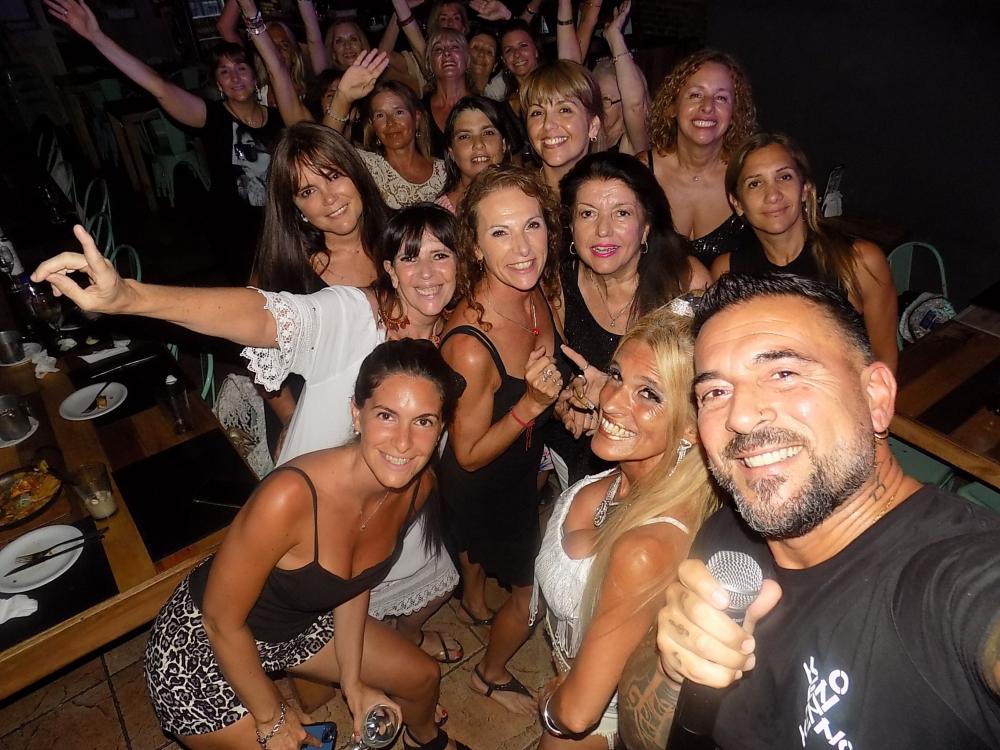 FOTOS SHOW GUSTAVO SANTILLAN EN ¨BARUC¨.