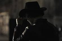 Los Habitantes by enrique bunbury