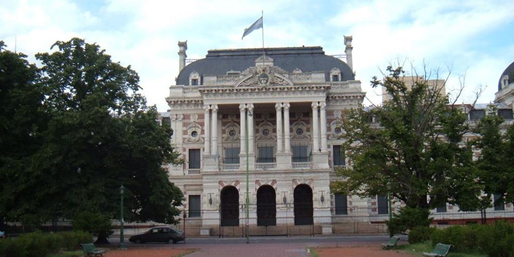 EL GOBIERNO BONAERENSE GASTA EL DINERO EN DROGAS PARA ABORTAR