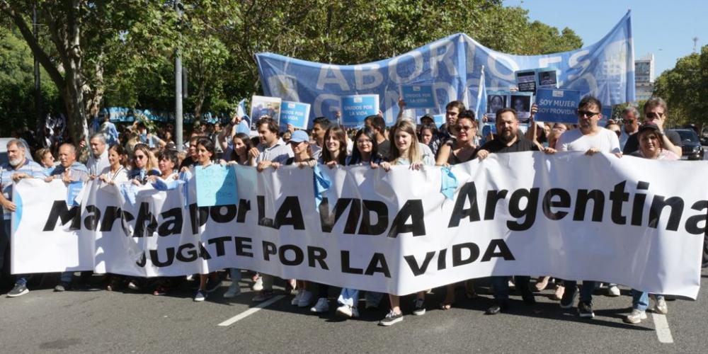 LA MARCHA POR LA VIDA NO PARA DE CRECER