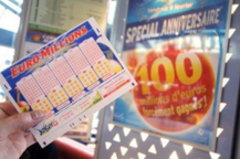  Insólito – Juega dos veces la misma combinación del Euromillón y gana