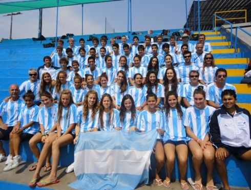 La selección juvenil Argentina de natación salió subcampeona en el Sudamericano