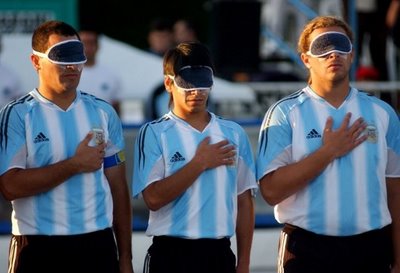 El seleccionado argentino de fútbol para ciegos ganó en Uruguay y levantó la copa del Rio de la Plata