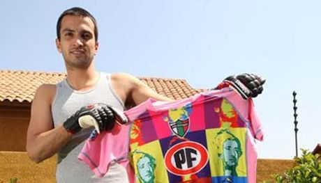 ...Cerati, homenajeado por arquero chileno