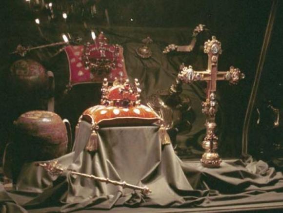 Joyas malditas (historias sorprendentes)