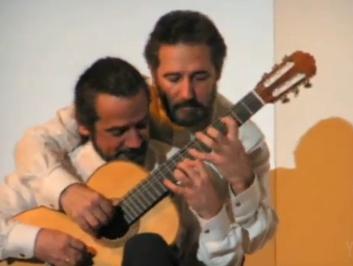 Guitarra a cuatro manos. Impresionante