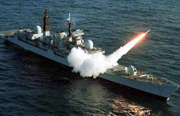 Enérgico repudio al envío de barco de guerra inglés al Mar Argentino