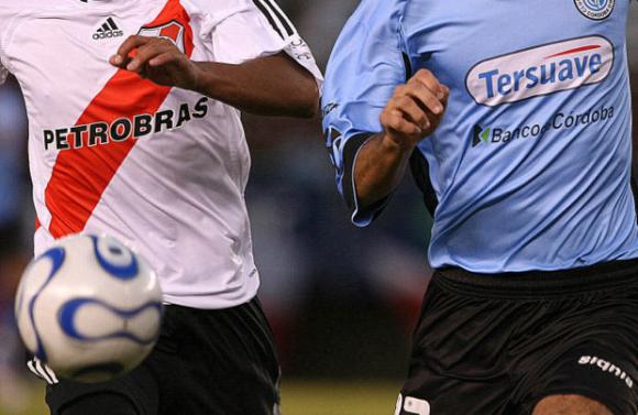 “River no es más que Belgrano y Lamela no es más que Vázquez...”