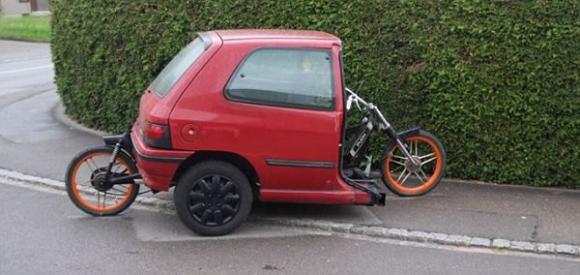 Coche-moto: Un invento curioso por un chico de 17 años