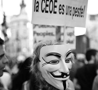 Golpe a la cúpula de Anonymous: la Policía identifica a los cabecillas de la facción italiana.