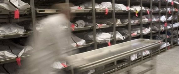 Un hombre de 80 años despierta 21 horas después de estar en la morgue