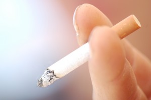 Revelan que el cigarrillo afecta la inteligencia