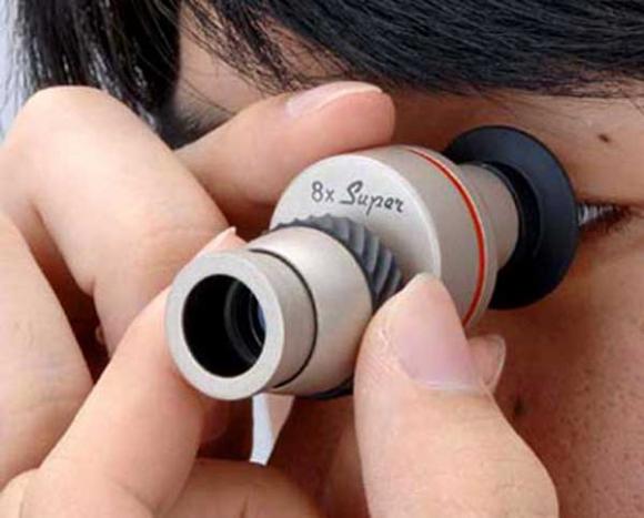 Las armas de los espías usadas en la Historia.